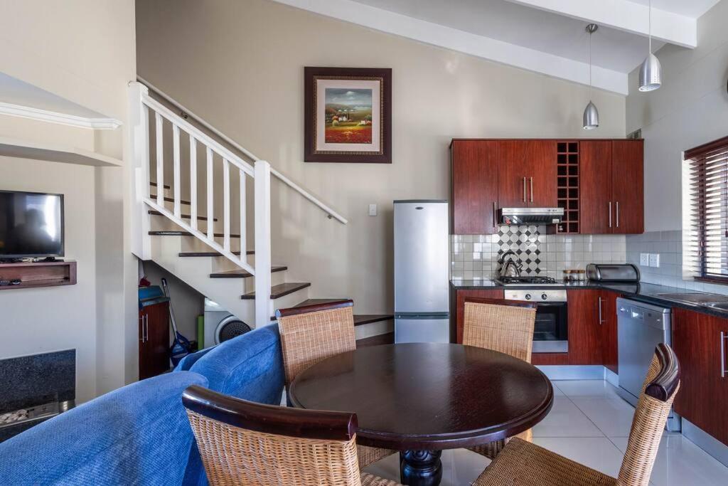 2 X Bedroom Loft Apartment!